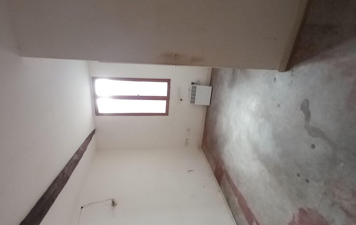 Maison SOMMIERES (30250)  40 m2 64 000 € 