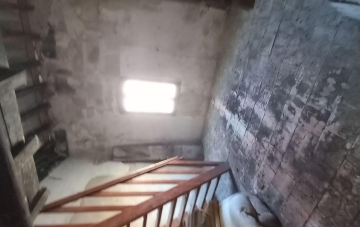 Maison SOMMIERES (30250)  40 m2 64 000 € 