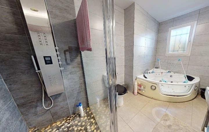 Maison VACQUIERES (34270)  106 m2 379 000 € 