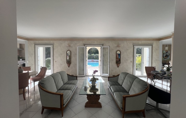 Villa SAINT-MATHIEU-DE-TREVIERS (34270)  133 m2 762 200 € 