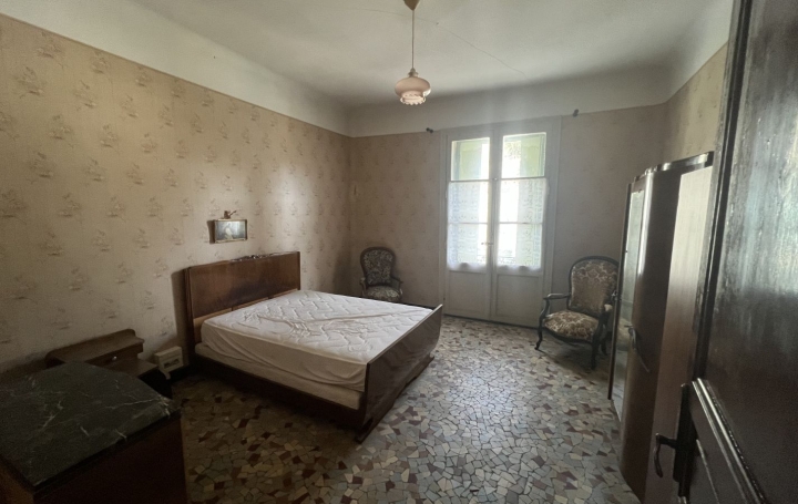 Maison TEYRAN (34820)  223 m2 327 810 € 