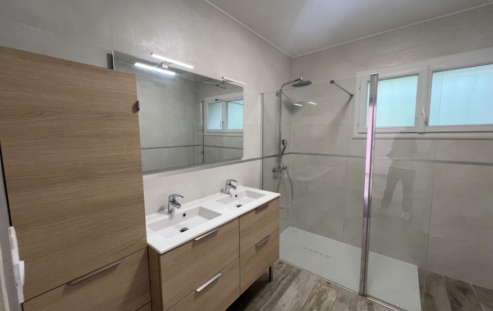 Maison SAINT-CLEMENT-DE-RIVIERE (34980)  173 m2 735 000 € 