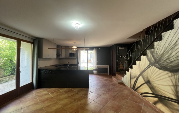 Maison SAINT-VINCENT-DE-BARBEYRARGUES (34730)  141 m2 430 000 € 