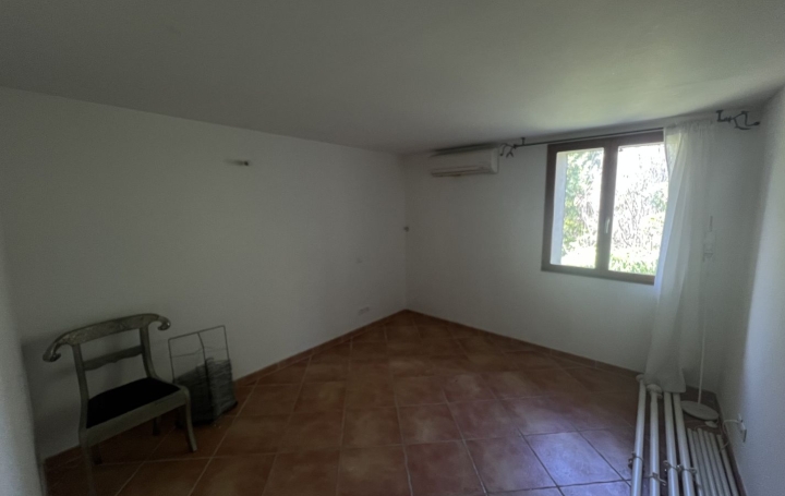 Maison SAINT-VINCENT-DE-BARBEYRARGUES (34730)  141 m2 430 000 € 