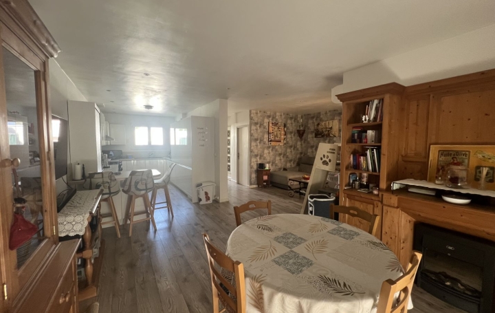 Maison MAUGUIO (34130)  179 m2 798 000 € 