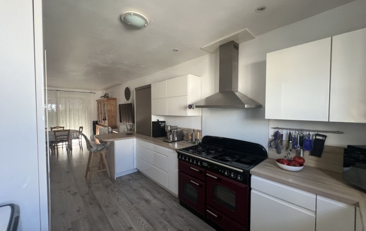 Maison MAUGUIO (34130)  179 m2 798 000 € 