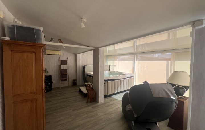 Maison MAUGUIO (34130)  179 m2 798 000 € 