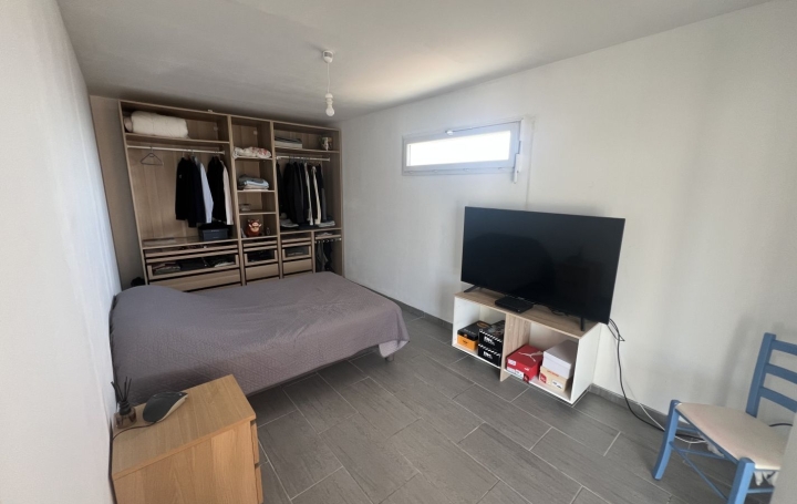 Maison MAUGUIO (34130)  179 m2 798 000 € 