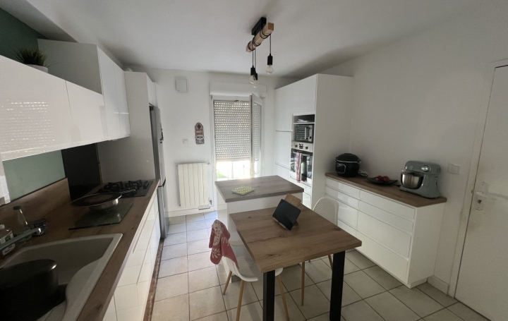 Maison LE CRES (34920)  91 m2 374 400 € 