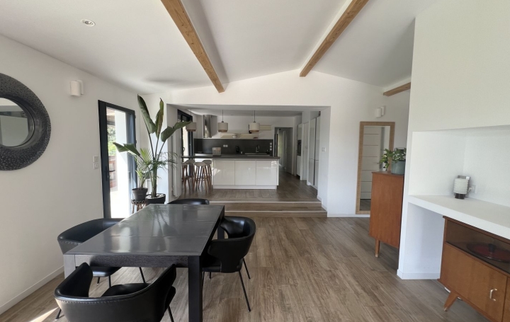 Maison SAINT-JEAN-DE-CUCULLES (34270)  140 m2 794 000 € 
