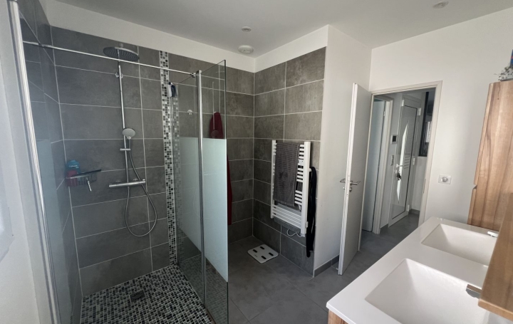 Maison SAINT-MATHIEU-DE-TREVIERS (34270)  123 m2 464 000 € 